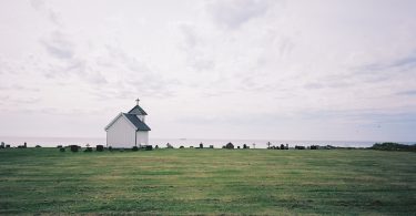 Varhaug gamle kyrkjegard, Jæren, Norsdsjøvegen, Kodak Ektar, Leica M Elmarit 2.8 28 asph. | © mare.photo